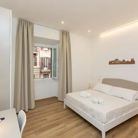Colosseum Holidays - Three-bedroom