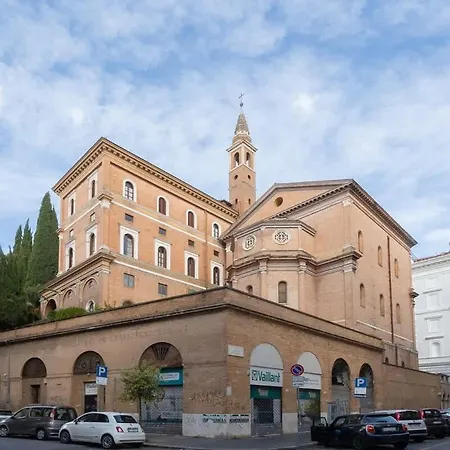 Colosseum Holidays - Three-bedroom * روما