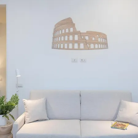 Colosseum Holidays - Three-bedroom شقة