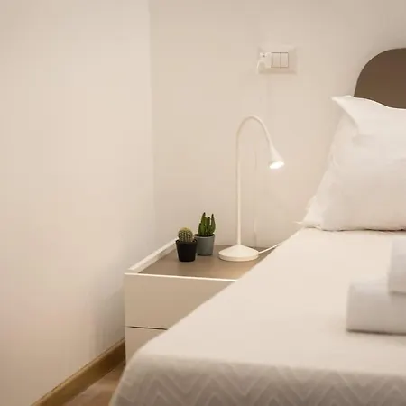 شقة Colosseum Holidays - Three-bedroom *