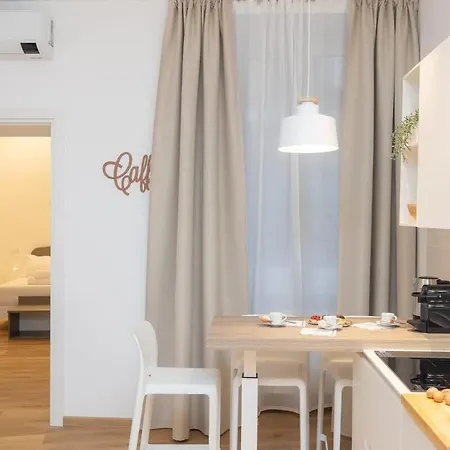 Colosseum Holidays - Three-bedroom *