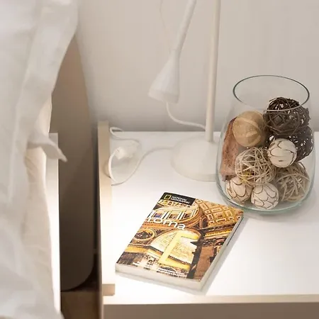 Colosseum Holidays - Three-bedroom